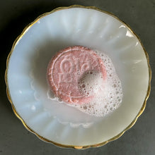 Load image into Gallery viewer, Original Pink Shampoo Bar